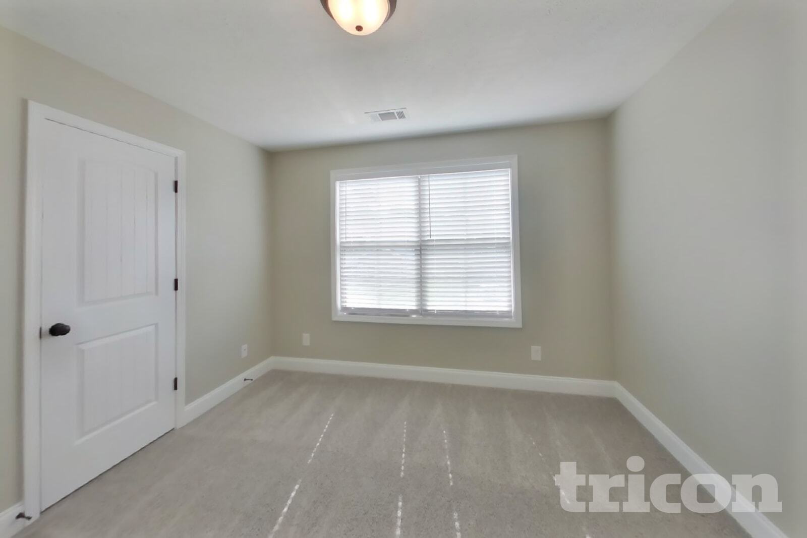 Building Photo - 1059 Spicer Dr