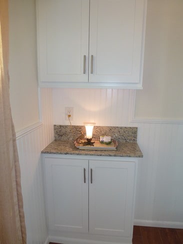 Remodeled Kitchen with granite - 820 Alabama St