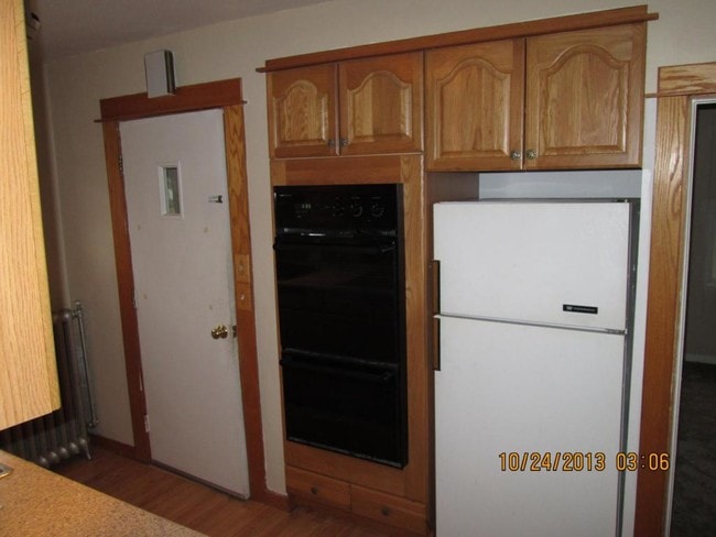 Building Photo - 1217 Park Ave