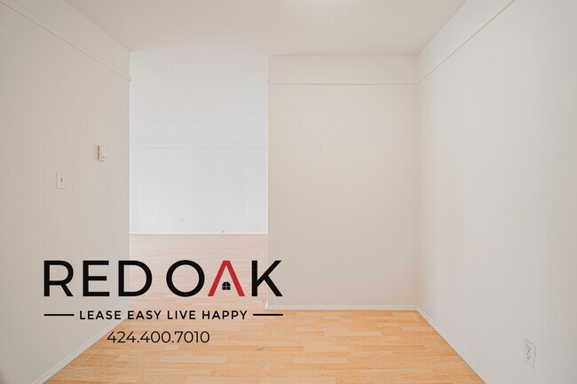 Building Photo - 1327 Laurel Ave