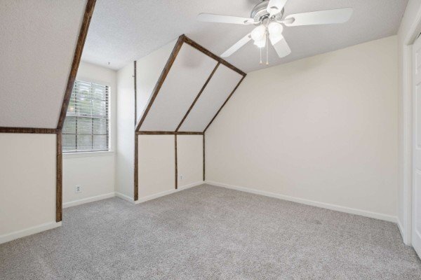 Building Photo - 1404 Quail Run