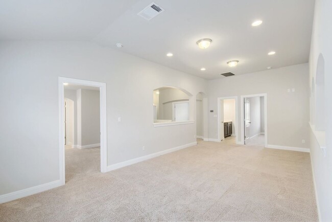 Building Photo - 5644 Siragusa Dr