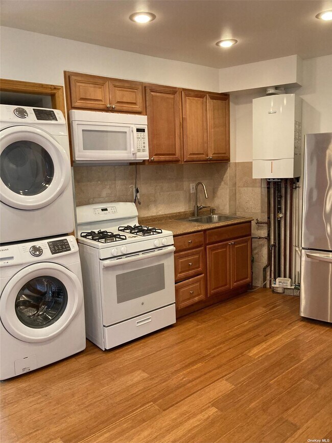 59 Plandome Rd 59 Plandome Rd Manhasset NY 11030 Apartment Finder