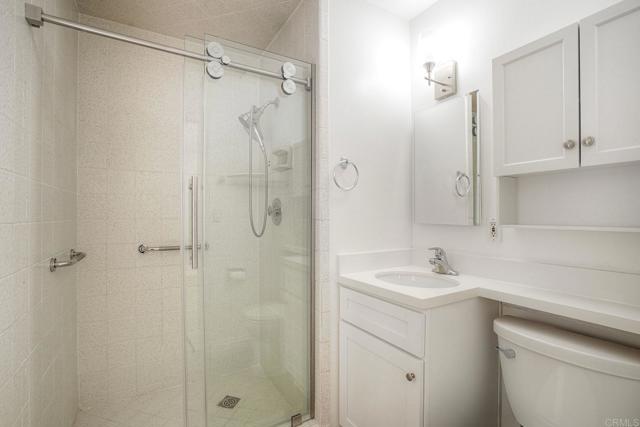 Building Photo - 2511 Meadow Lark Dr