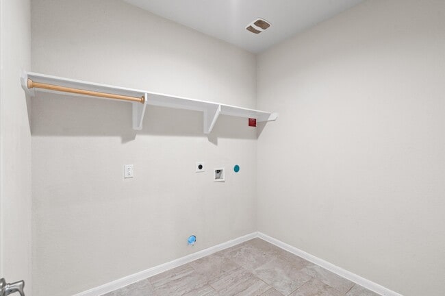 Building Photo - 410 Richfish Run Drive