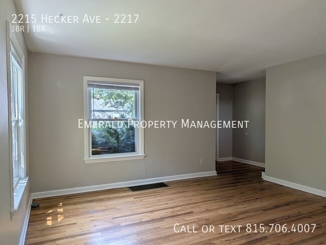 Building Photo - 2215 Hecker Ave