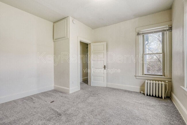 Building Photo - 1275 Detroit St