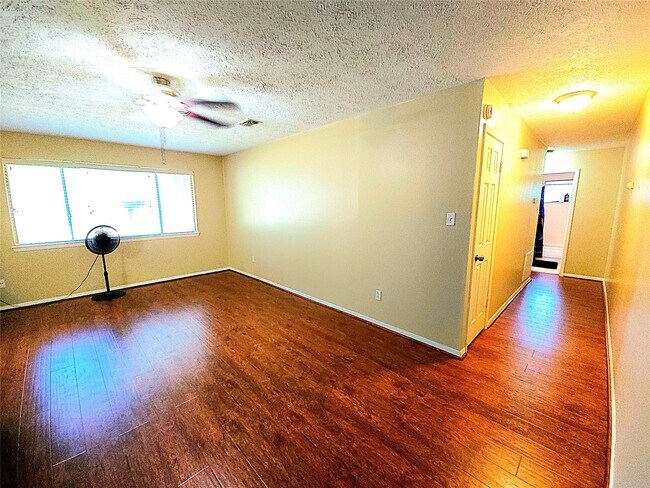 Building Photo - 1546 Ramada Dr