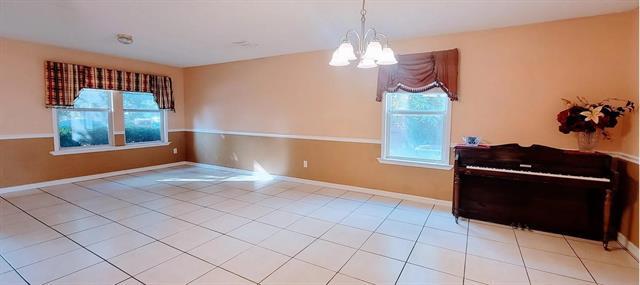 Building Photo - 8733 Polo Dr