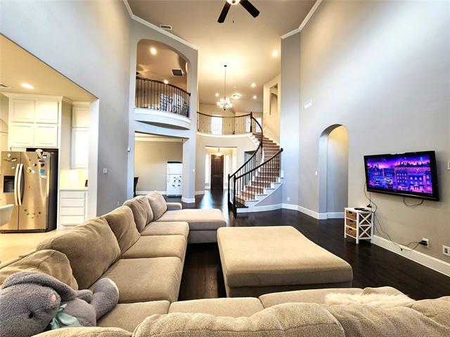 Building Photo - 7163 Split Rein Rd