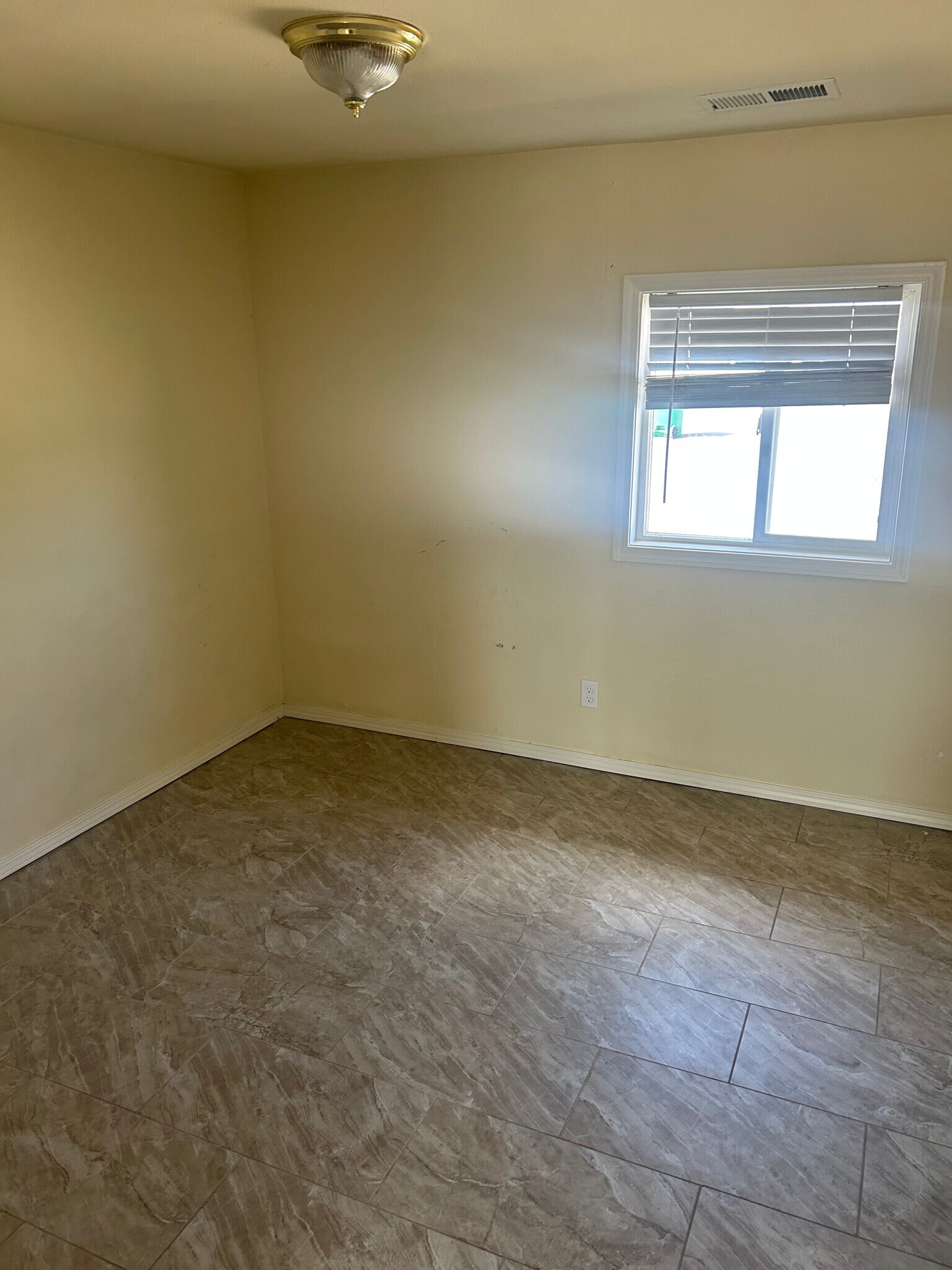 Building Photo - 11750 Sitka St