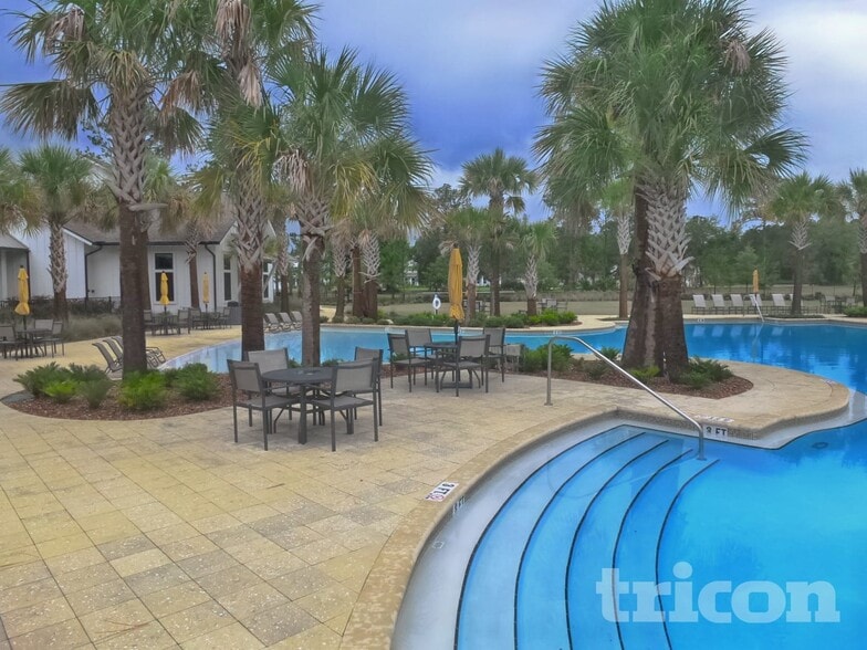 Building Photo - 154 Bloomfield Wy