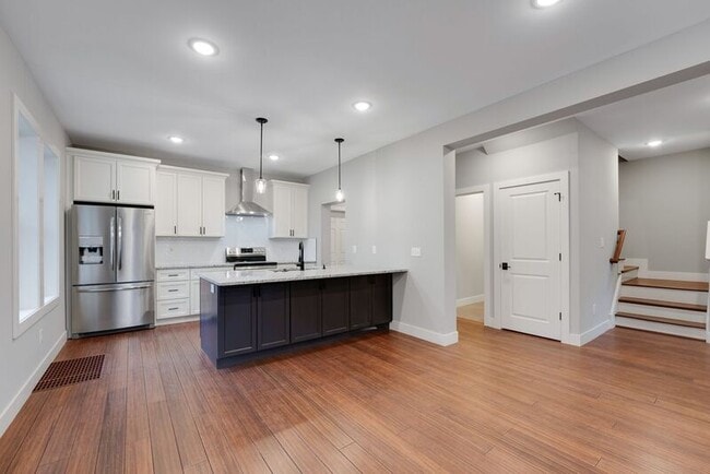 Building Photo - 389-391 Berkeley Road