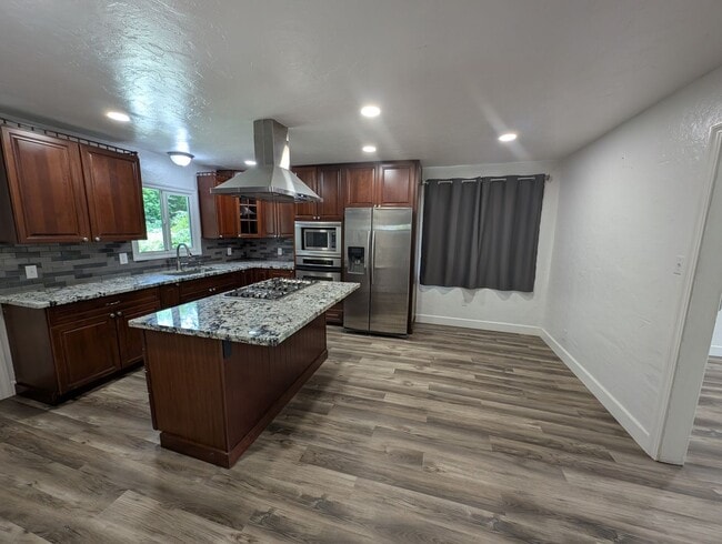 Building Photo - Single Family Home in Anderson off Deschutes and Balls Ferry Rd.