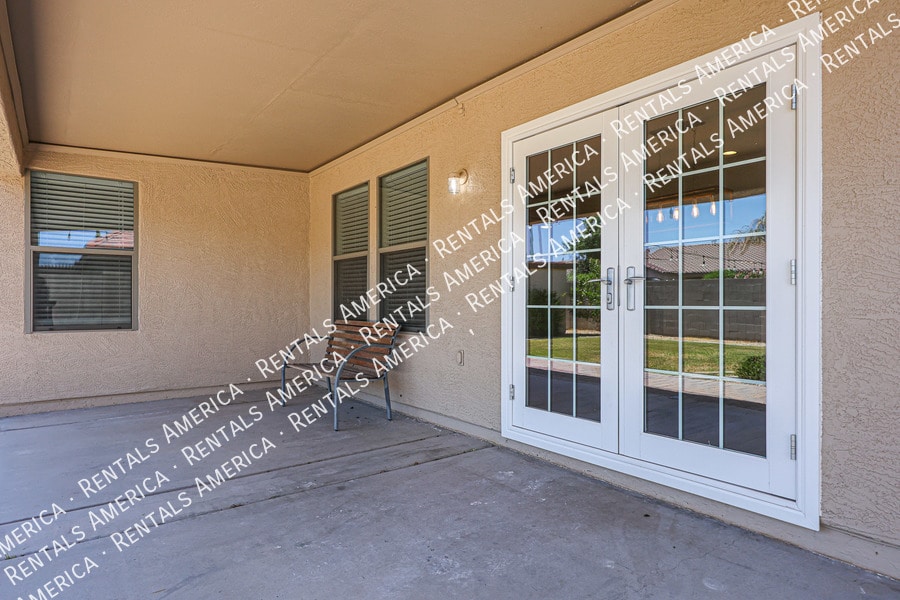 Building Photo - 6671 S Danielson Way