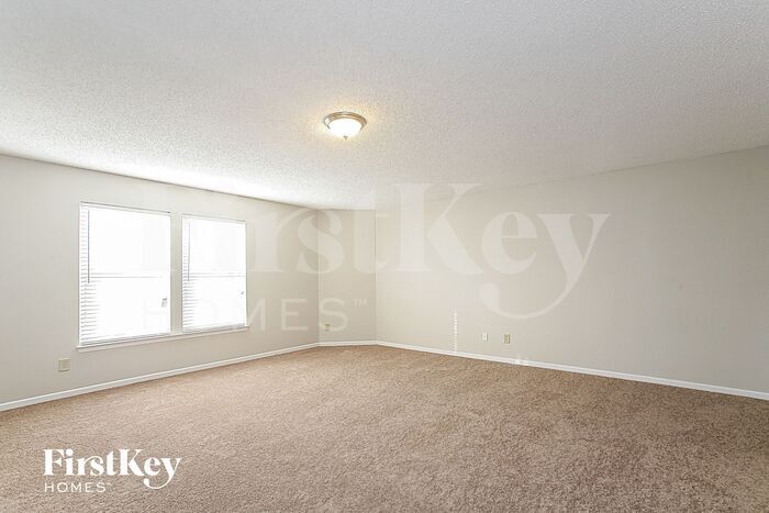 Building Photo - 9021 Southernwood Way