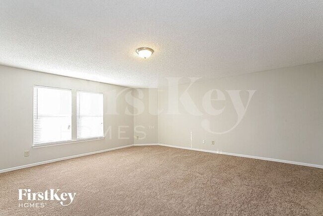 Building Photo - 9021 Southernwood Way