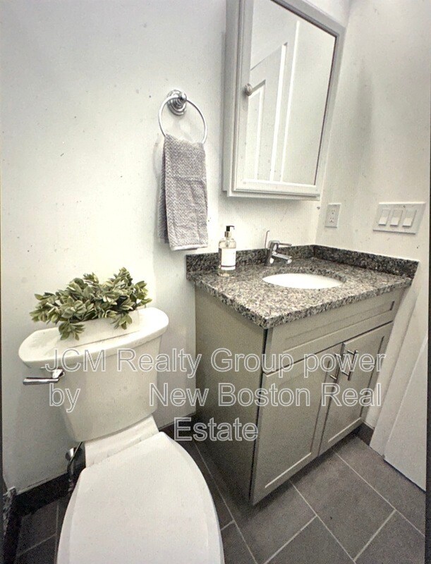 Building Photo - 52 Washington Ave