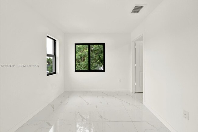 Building Photo - 5220 NW 24th Ave