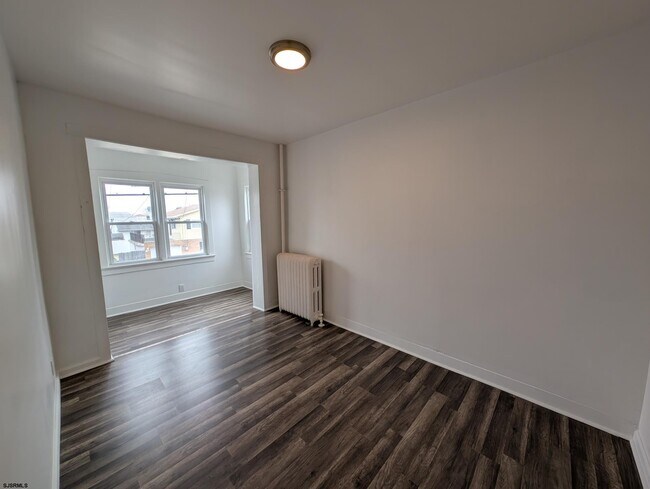 Building Photo - 1115 N Ohio Ave