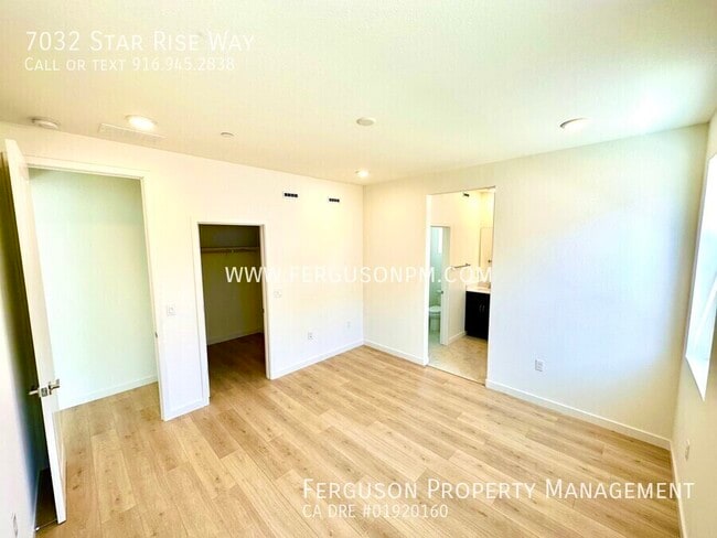 Building Photo - 7032 Star Rise Wy