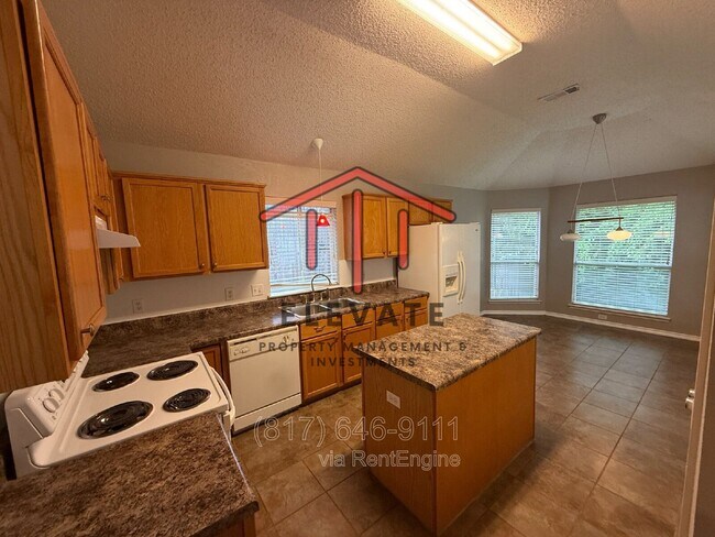 Building Photo - 6105 Comfort Dr