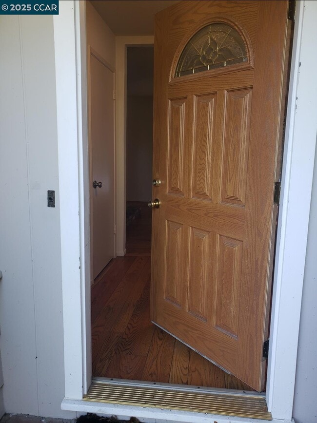 Building Photo - 44 Muth Dr