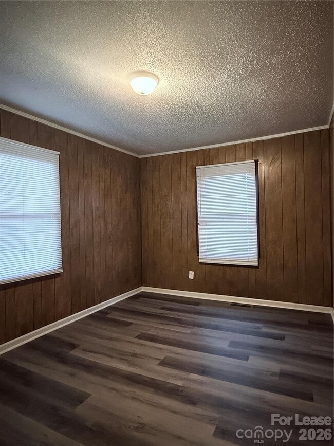 Building Photo - 9225 Moores Chapel Rd