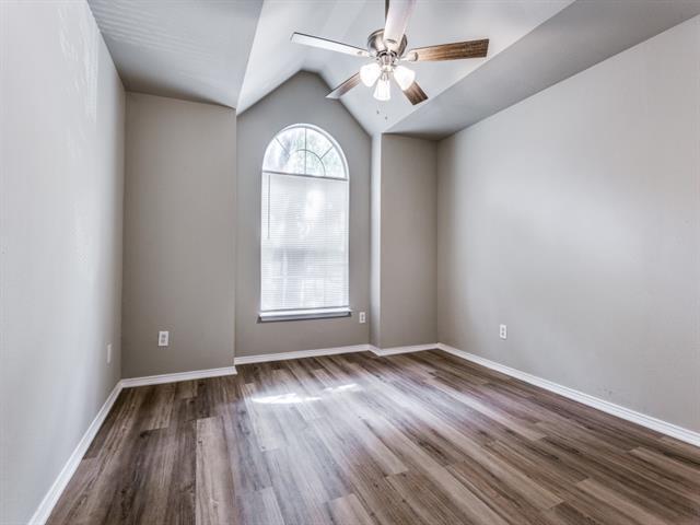 Building Photo - 3935 Pickett Pl Dr