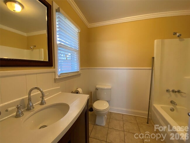 Building Photo - 203 Ratchford Farm Rd