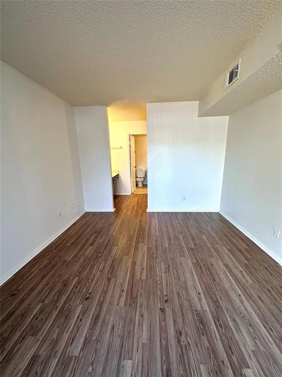 Building Photo - 200 Pecan Dr
