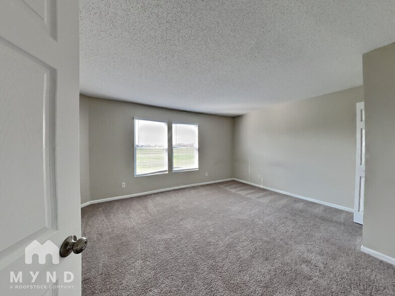 Building Photo - 8431 Adams Mills Pl