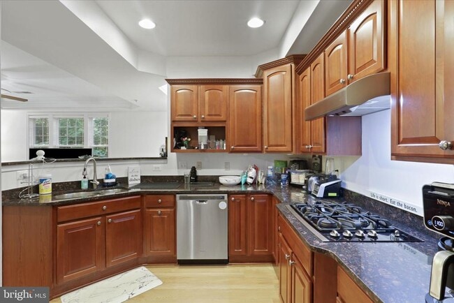Building Photo - 7124 Huntley Creek Pl