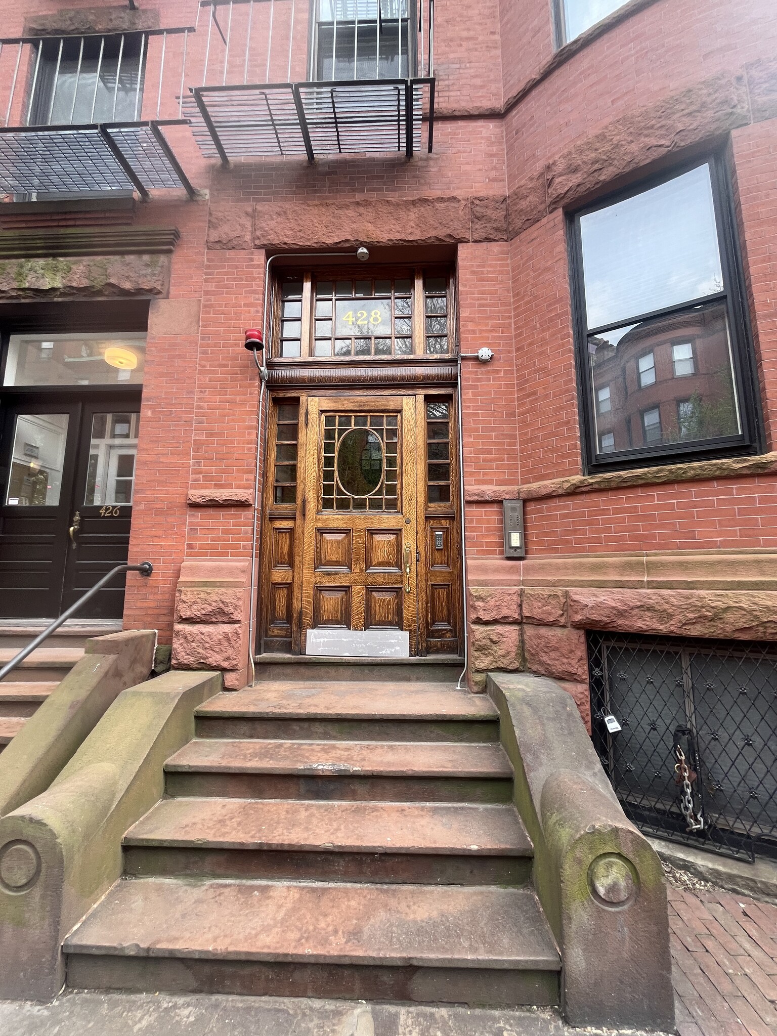 Building Photo - 428 Marlborough St