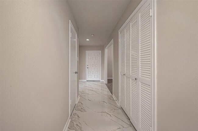 Building Photo - 10811 Villa Lea Ln