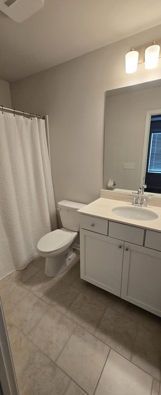 Building Photo - # Bedroom townhouse