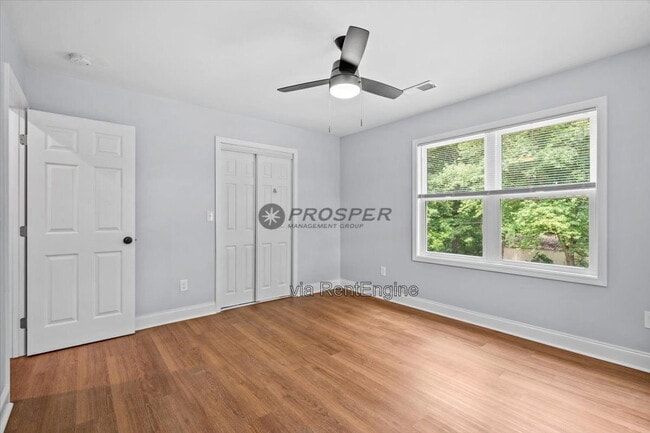Building Photo - 103 Cliffside Dr