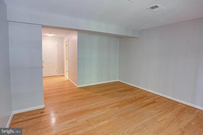 Building Photo - 12620 Monarch Ct