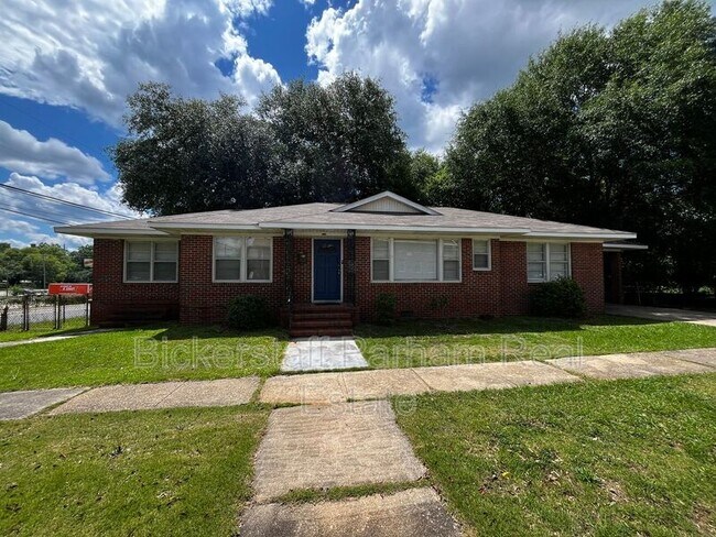 Primary Photo - 3501 Third Avenue