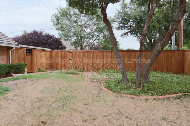 Building Photo - 4608 88th St