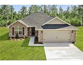 Building Photo - Gorgeous Brick Home located in the much desired West Wortham Elementary School area