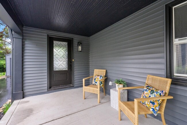 Building Photo - 2583 Wexford Rd