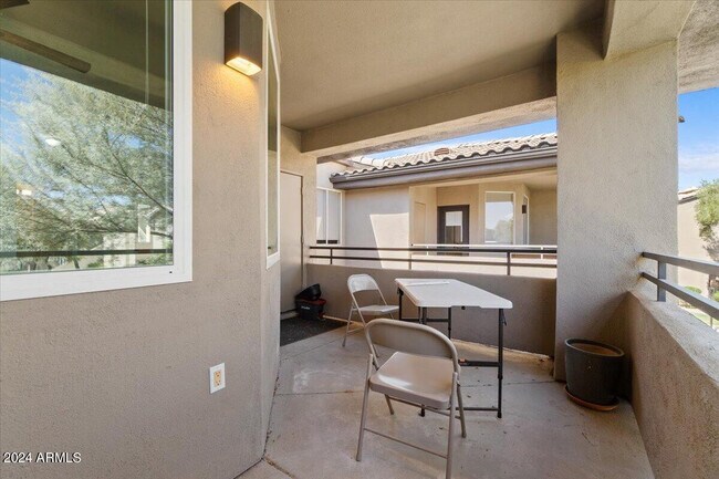 Building Photo - 7009 E Acoma Dr