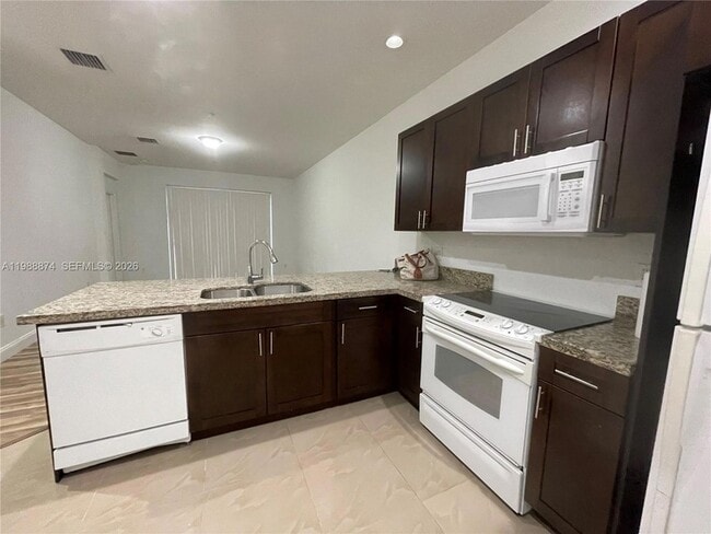 Building Photo - 1955 Marsh Harbor Dr