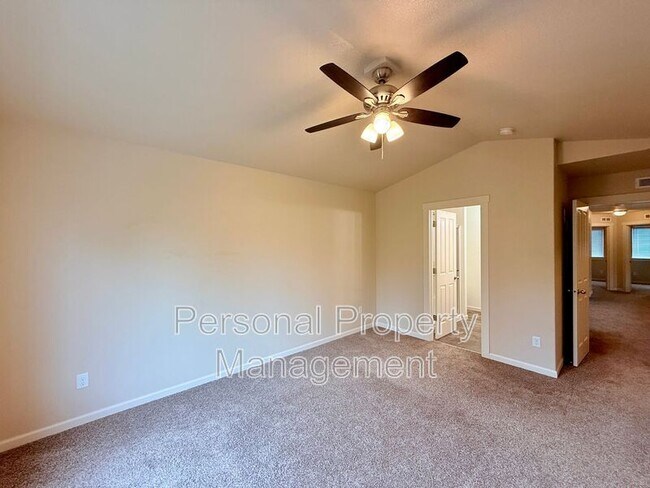 Building Photo - 146 NW 76th St