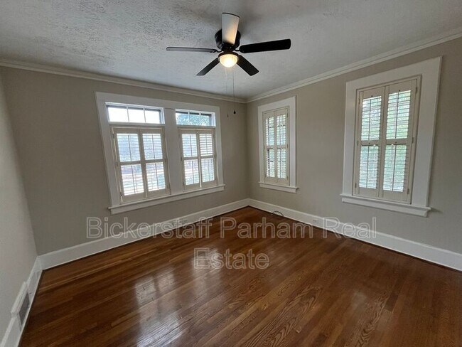 Building Photo - 1409 16th Ave