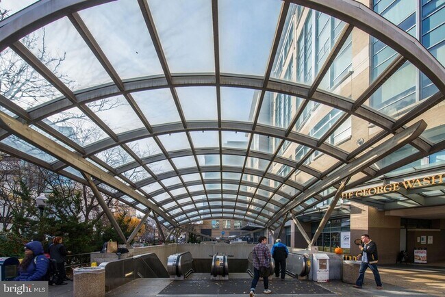 Building Photo - 2555 Pennsylvania Ave NW