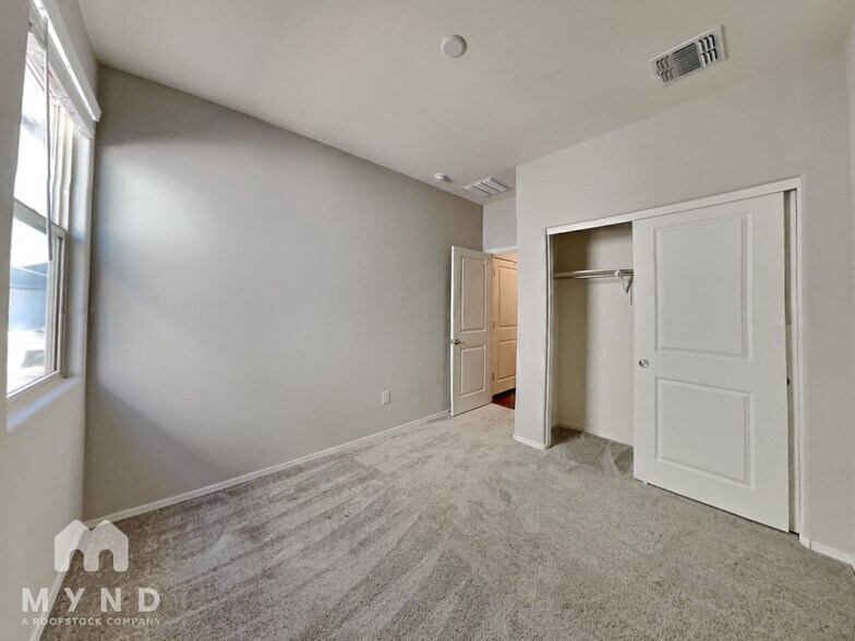 Building Photo - 11588 N Desert Calico Lp