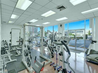 Building Photo - 1825 S Ocean Dr