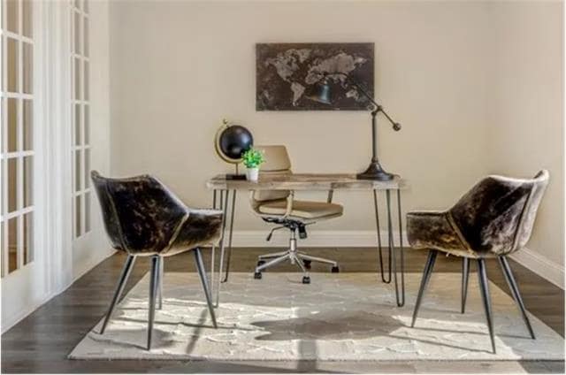 Building Photo - 1017 Merion Dr